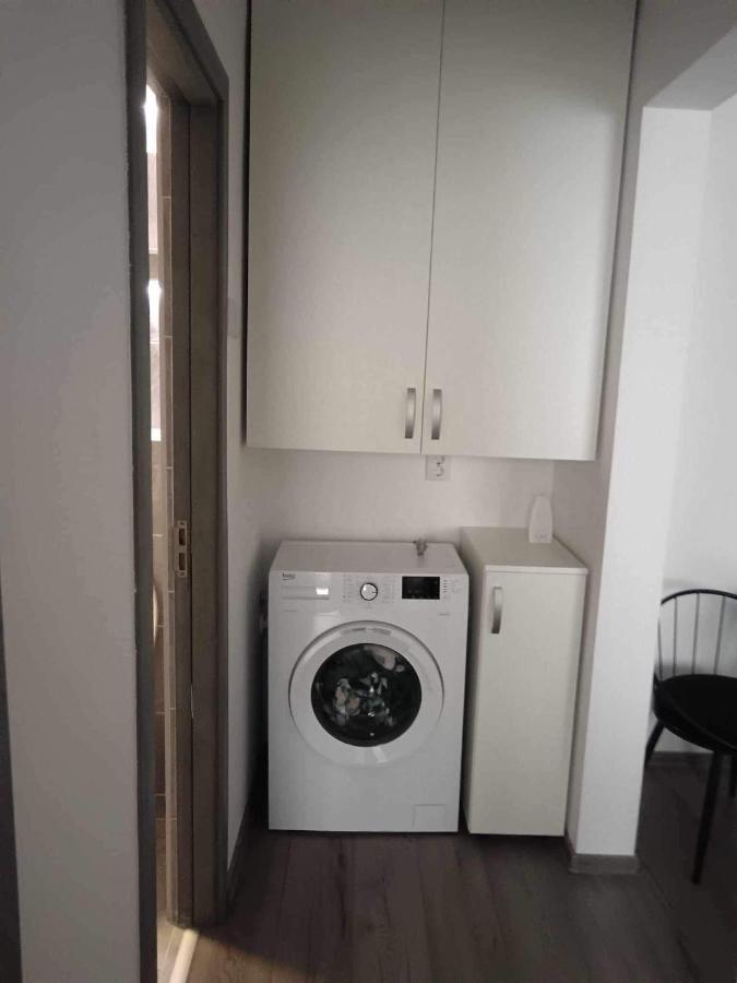 Enci Kiado Apartman Miercurea Ciuc Ngoại thất bức ảnh
