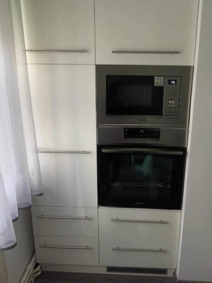 Enci Kiado Apartman Miercurea Ciuc Ngoại thất bức ảnh
